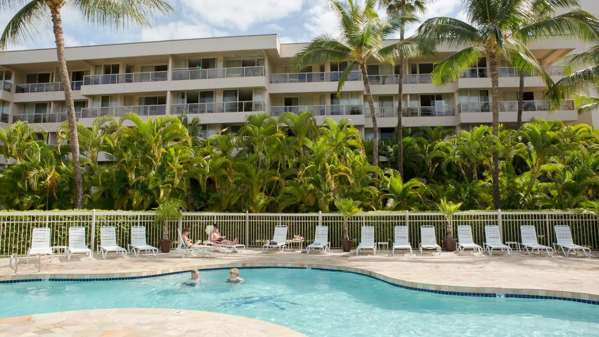 Apartment Maui Banyan- Your Home Away From Home On Maui! Wailea